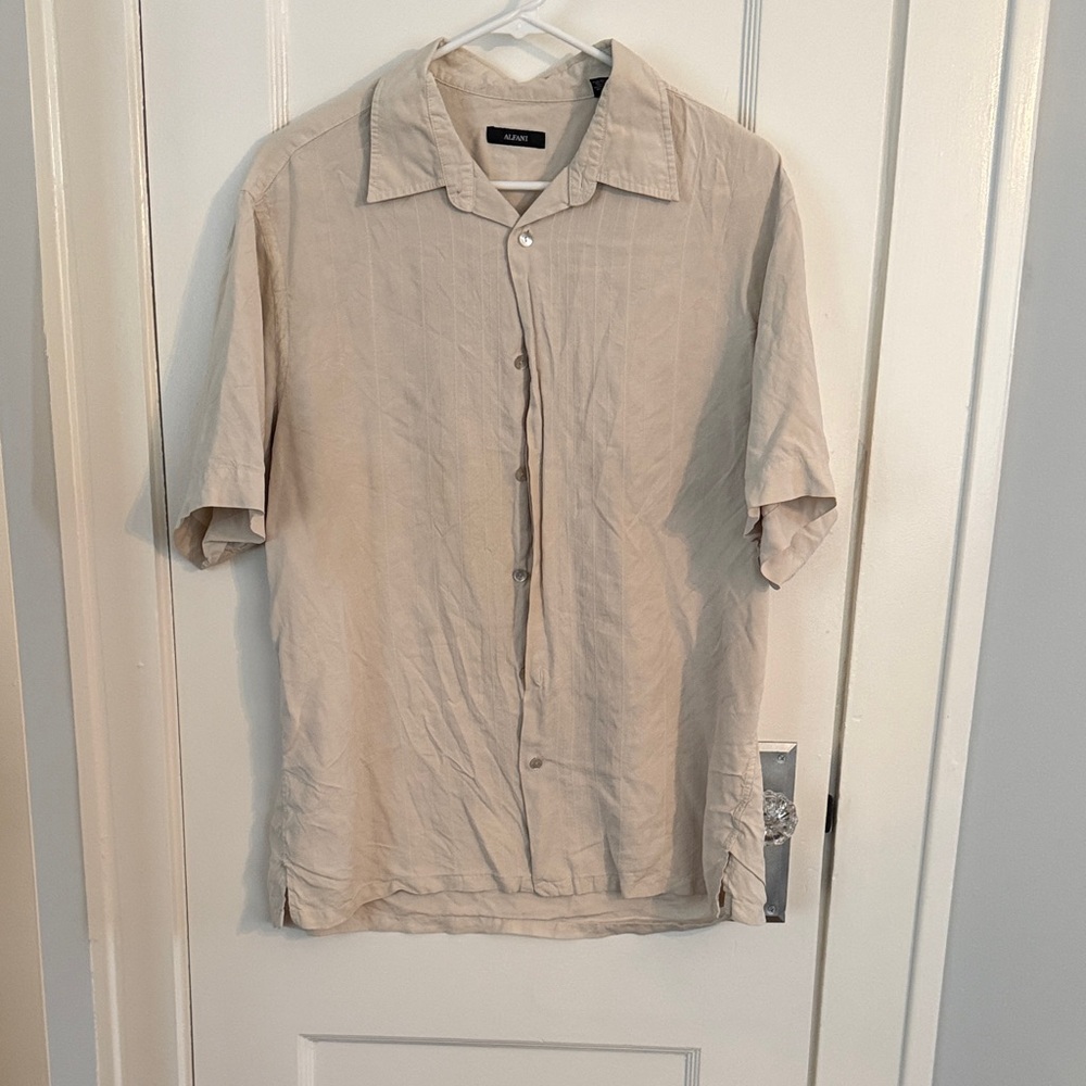 Alfani Beige Short Sleeve Shirt Button Down
